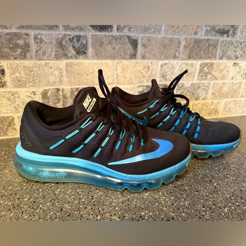 Nike Air 2016 Max Black with Blue Highlights Women’s Size 7